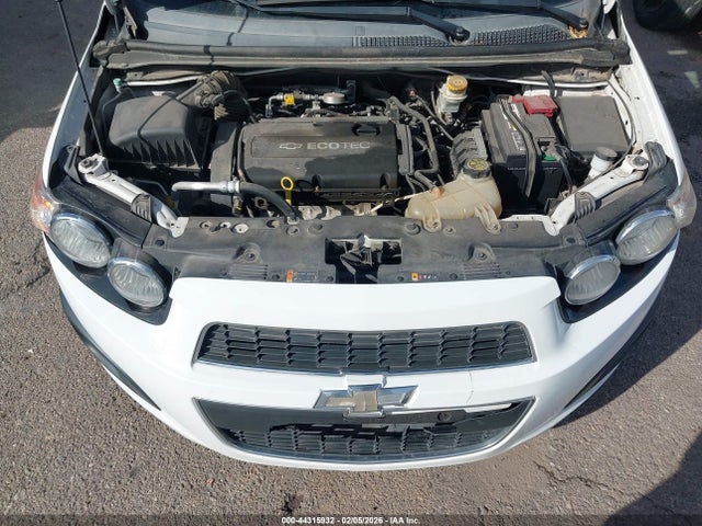 1G1JA6SH5E4151514 Chevrolet Sonic Ls Auto