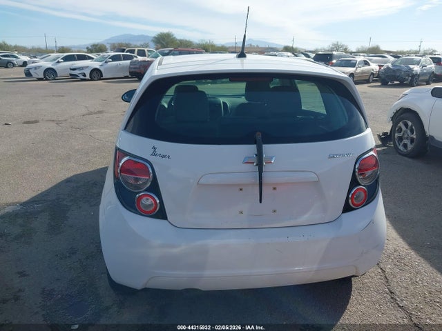 1G1JA6SH5E4151514 Chevrolet Sonic Ls Auto