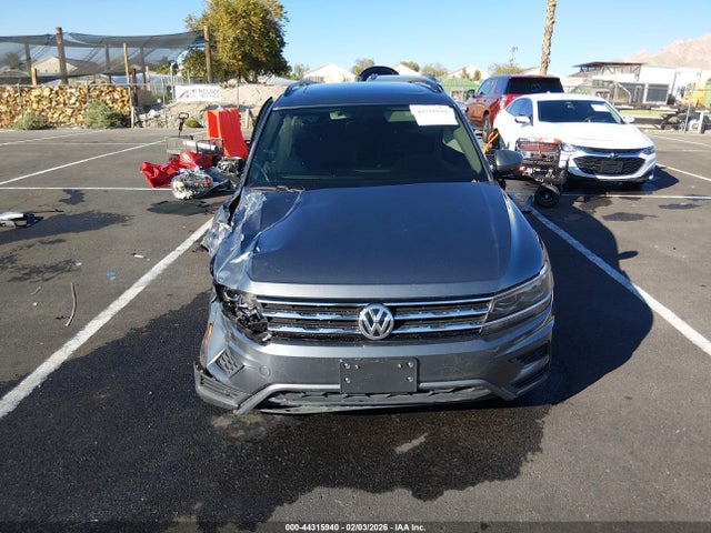 2019 Volkswagen Tiguan მანქანა იყიდება აუქციონზე, vin: 3VV3B7AX2KM195693, აუქციონის ნომერი: 44315940