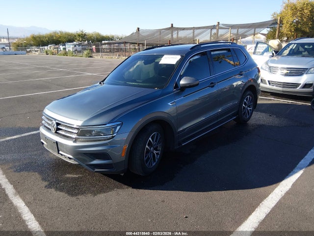 2019 Volkswagen Tiguan მანქანა იყიდება აუქციონზე, vin: 3VV3B7AX2KM195693, აუქციონის ნომერი: 44315940