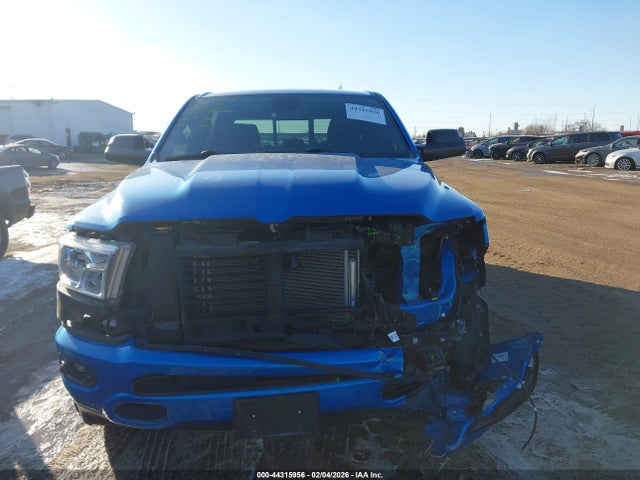 2021 Ram 1500 Big Horn  4x4 5'7 Box მანქანა იყიდება აუქციონზე, vin: 1C6SRFFT3MN830751, აუქციონის ნომერი: 44315956