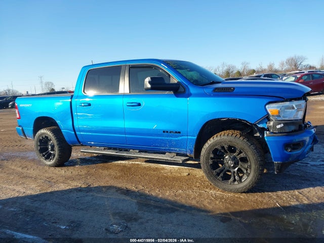 2021 Ram 1500 Big Horn  4x4 5'7 Box მანქანა იყიდება აუქციონზე, vin: 1C6SRFFT3MN830751, აუქციონის ნომერი: 44315956