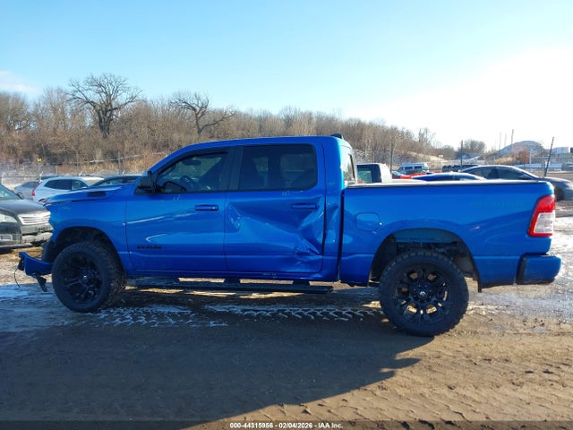 2021 Ram 1500 Big Horn  4x4 5'7 Box მანქანა იყიდება აუქციონზე, vin: 1C6SRFFT3MN830751, აუქციონის ნომერი: 44315956