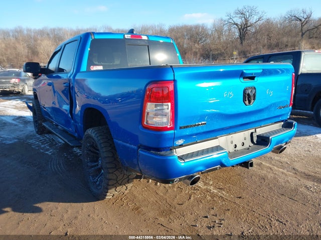 2021 Ram 1500 Big Horn  4x4 5'7 Box მანქანა იყიდება აუქციონზე, vin: 1C6SRFFT3MN830751, აუქციონის ნომერი: 44315956