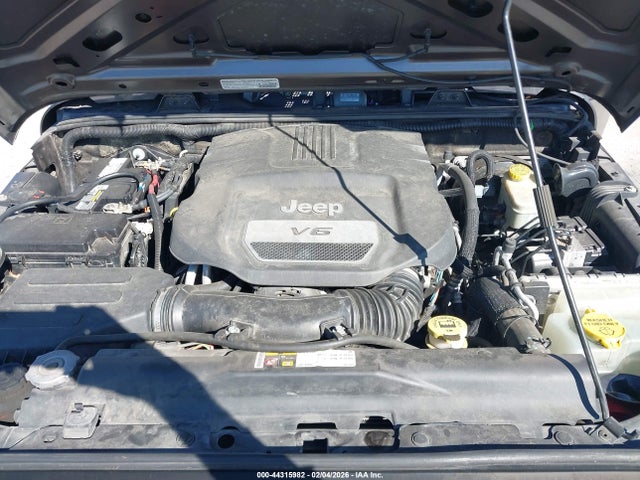 2014 JEEP WRANGLER UNLIMITED 1C4BJWDG1EL245217 Photo 9