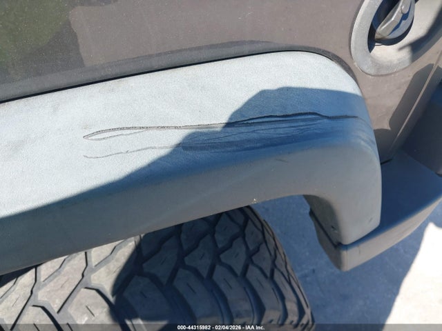 2014 JEEP WRANGLER UNLIMITED 1C4BJWDG1EL245217 Photo 5