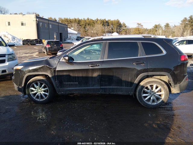 1C4PJMDSXGW142085 Jeep Cherokee Limited