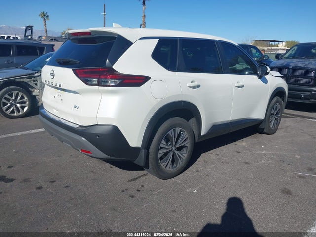 JN8BT3BA9PW425140 Nissan Rogue Sv Fwd