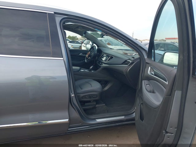 5GAEVBKW8MJ228205 Buick Enclave Awd Premium