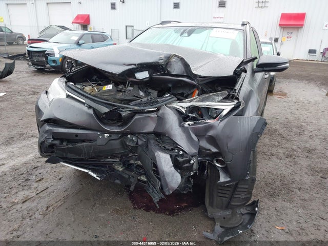Toyota Rav4 Xle 2018 JTMRFREV8JJ186929 Image 6