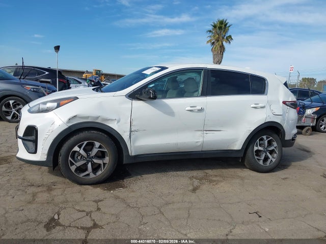 2020 Kia Sportage Lx მანქანა იყიდება აუქციონზე, vin: KNDPM3AC5L7736604, აუქციონის ნომერი: 44316070