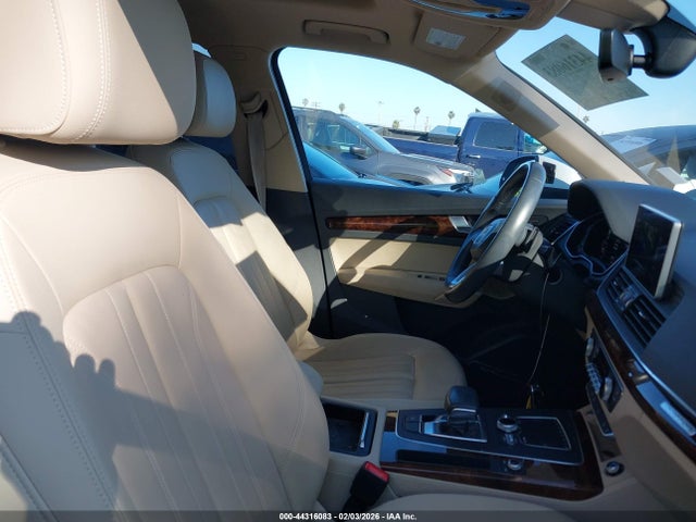 2018 AUDI Q5 WA1BNAFY3J2006131 Photo 4