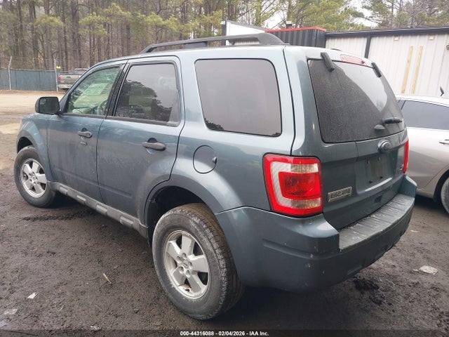2012 FORD ESCAPE 1FMCU0DG8CKB39452 Photo 2