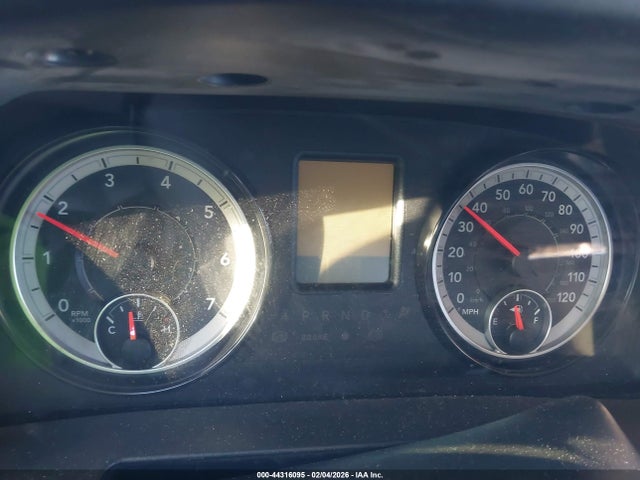 2018 RAM 1500 1C6RR7FG3JS189735 Photo 6