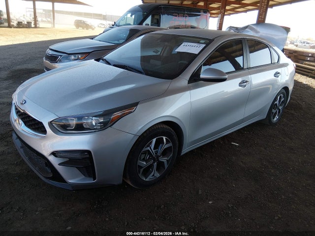 3KPF24AD7KE073440 KIA Forte Lxs