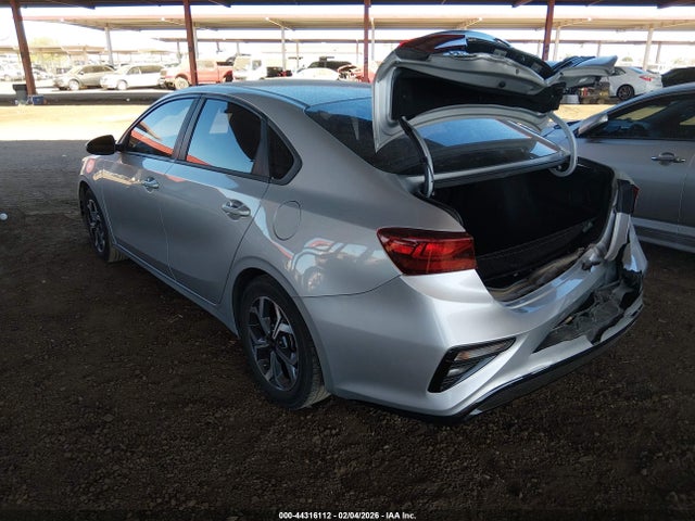 3KPF24AD7KE073440 KIA Forte Lxs