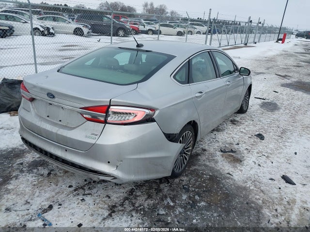 3FA6P0HDXJR126693 Ford FUSION SE