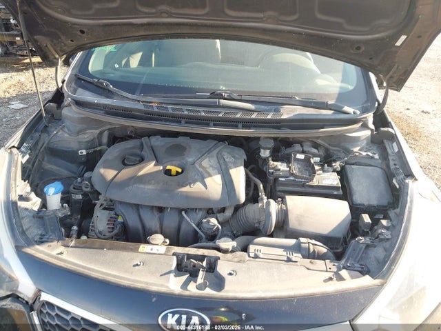 Aukcja sprzedaży 2016 Kia Forte Lx, vin: KNAFK4A6XG5519520, numer aukcji: 44316188
