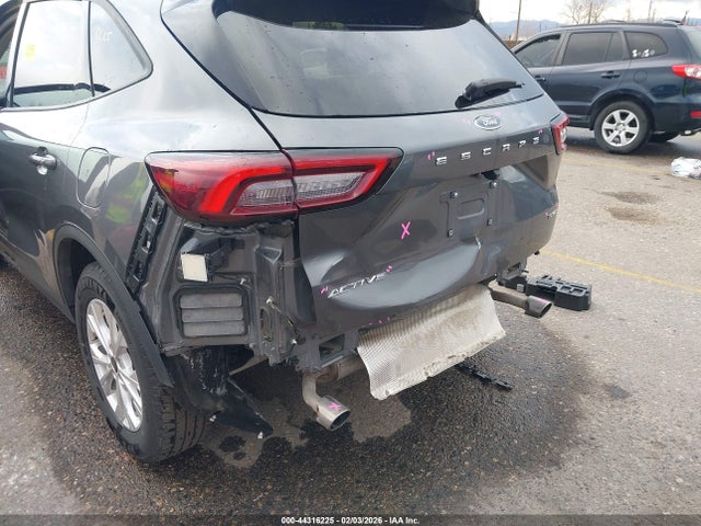 1FMCU9GN4SUA57834 Ford Escape Active