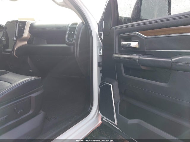 2024 Ram 2500 Laramie  4x4 6'4 Box მანქანა იყიდება აუქციონზე, vin: 3C6UR5FL7RG341076, აუქციონის ნომერი: 44316228