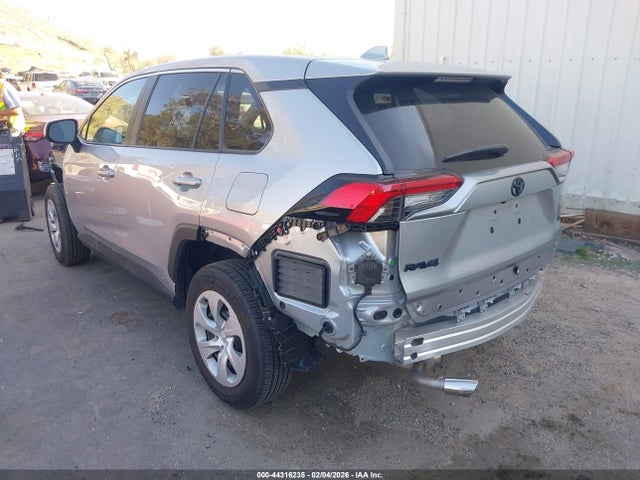 2T3K1RFVXSC336171 Toyota RAV4 LE