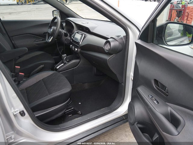 2019 NISSAN KICKS 3N1CP5CU5KL564580 Photo 4