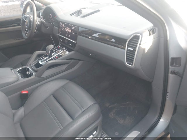 2021 PORSCHE CAYENNE COUPE WP1BA2AY3MDA40835 Photo 4
