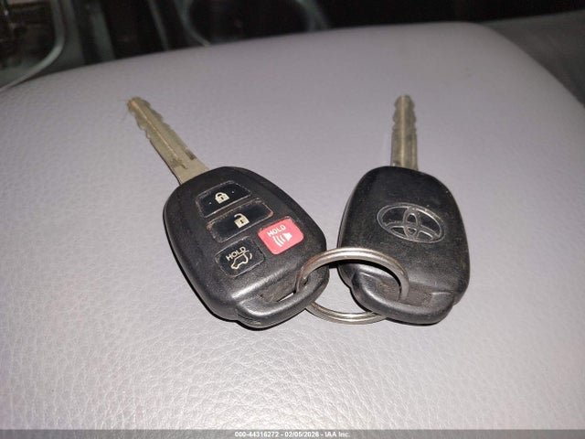 5TDJY5G10JS156918 Toyota Sequoia Limited 5.7l V8