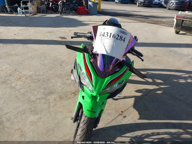JKAEXKG18PDAK2016 Kawasaki EX400