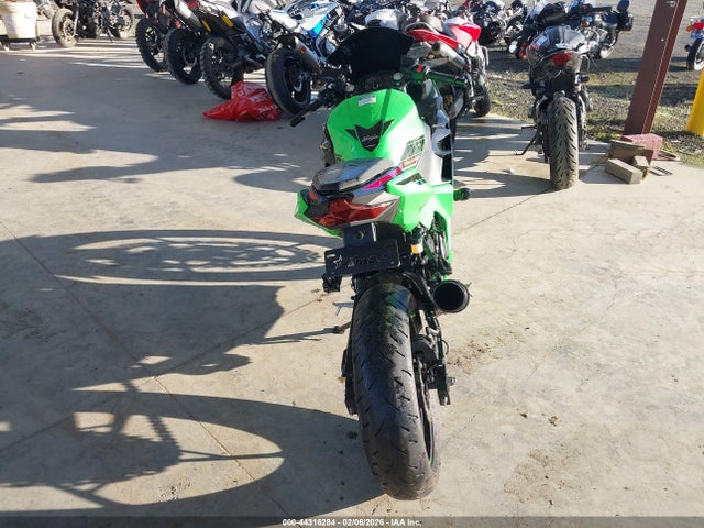 JKAEXKG18PDAK2016 Kawasaki EX400