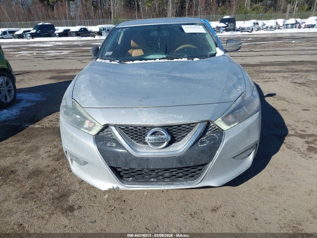 1N4AA6AP0GC377314 Nissan Maxima 3.5 Sr