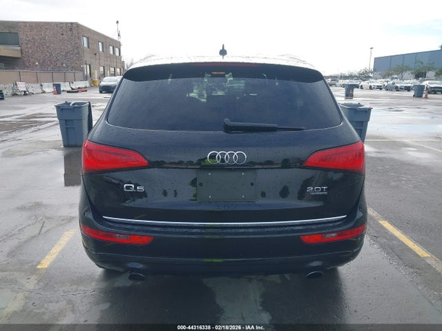 WA1LFAFP7FA137262 Audi Q5 2.0t Premium