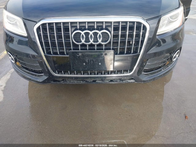 WA1LFAFP7FA137262 Audi Q5 2.0t Premium