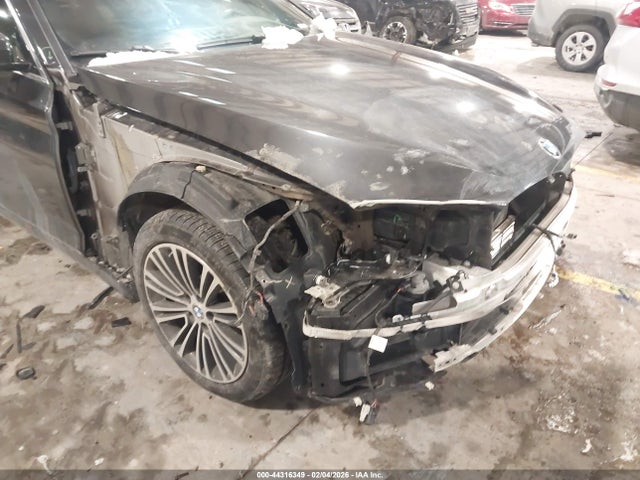 2018 BMW 530E WBAJB1C56JB085019 Photo 5