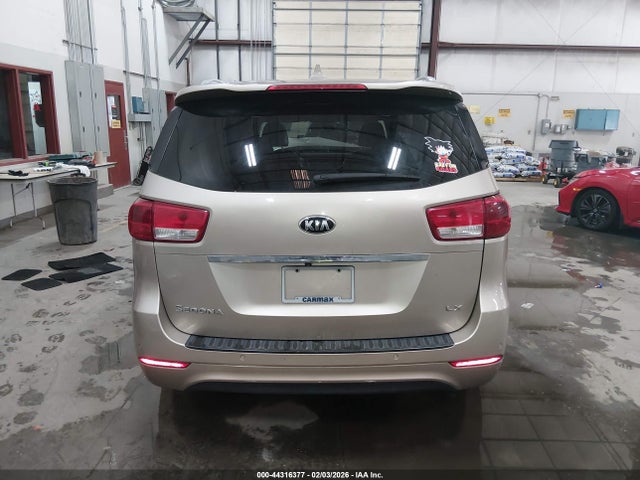 KIA SEDONA LX 2017 KNDMB5C19H6233543 Image 17