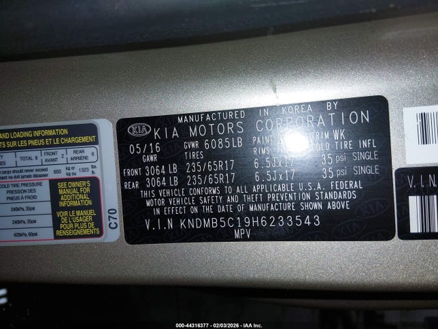 KIA SEDONA LX 2017 KNDMB5C19H6233543 Image 9
