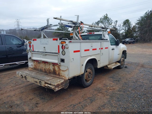 2009 CHEVROLET SILVERADO 3500HD 1GBHC74K49F148004 Photo 3