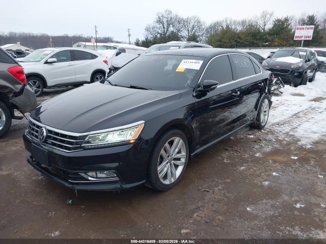 2018 VOLKSWAGEN PASSAT 1VWCA7A30JC007927 Photo 1