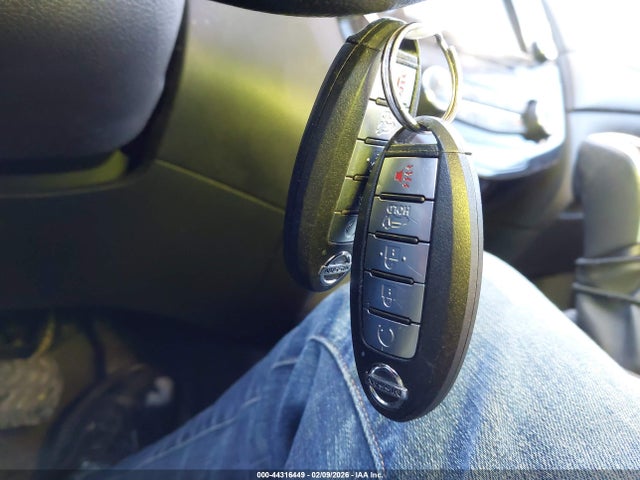 5N1AT2MV0LC738800 Nissan Rogue Sv Intelligent Awd