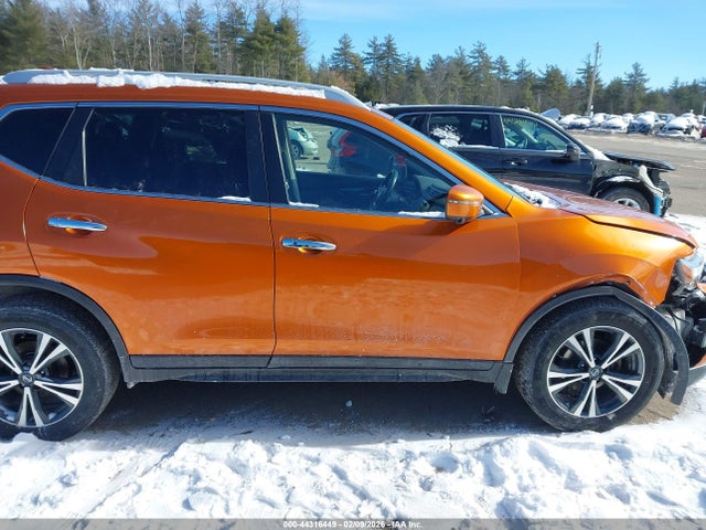 5N1AT2MV0LC738800 Nissan Rogue Sv Intelligent Awd