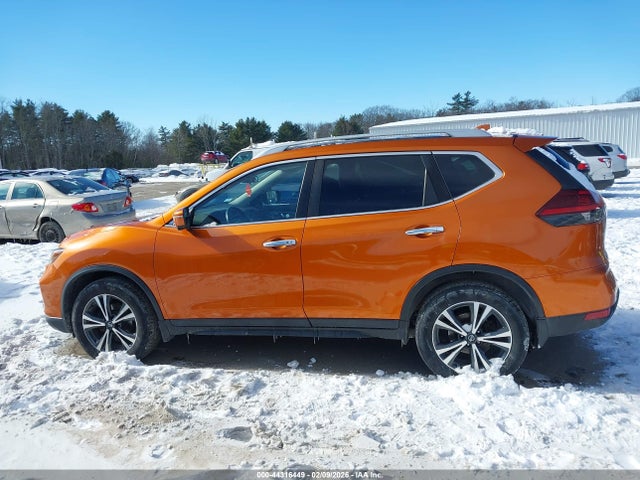 5N1AT2MV0LC738800 Nissan Rogue Sv Intelligent Awd