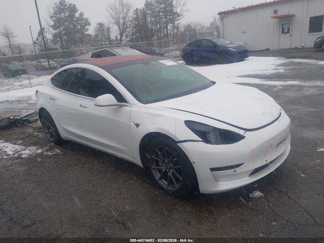 2019 TESLA MODEL 3 5YJ3E1EB3KF199614