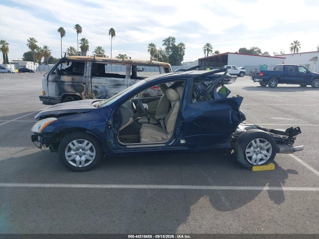 2010 Nissan Altima 2.5 S მანქანა იყიდება აუქციონზე, vin: 1N4AL2AP4AN535023, აუქციონის ნომერი: 44316458