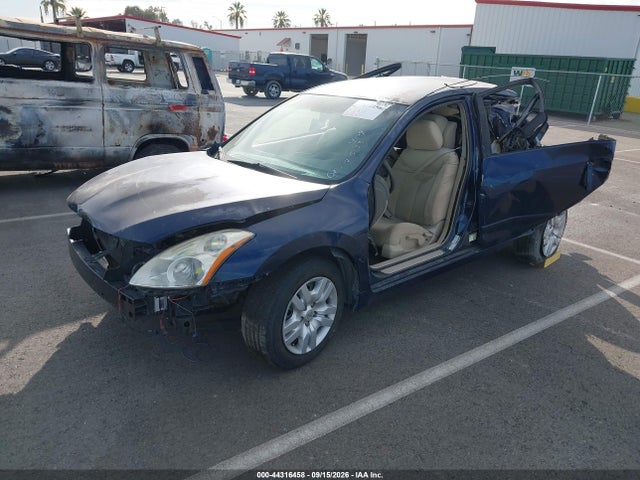 2010 Nissan Altima 2.5 S მანქანა იყიდება აუქციონზე, vin: 1N4AL2AP4AN535023, აუქციონის ნომერი: 44316458