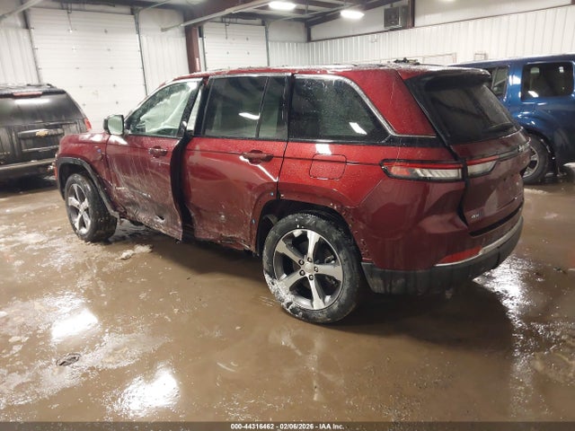2023 JEEP GRAND CHEROKEE 4XE 1C4RJYB64PC650477 Photo 2