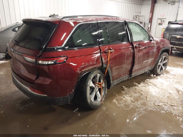 2023 JEEP GRAND CHEROKEE 4XE 1C4RJYB64PC650477 Photo 3