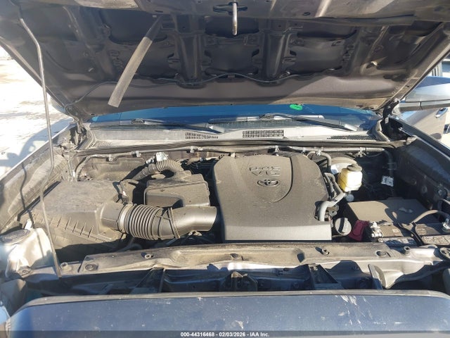 5TFAZ5CNXLX091577 Toyota Tacoma Sr5 V6