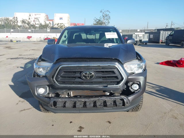 5TFAZ5CNXLX091577 Toyota Tacoma Sr5 V6