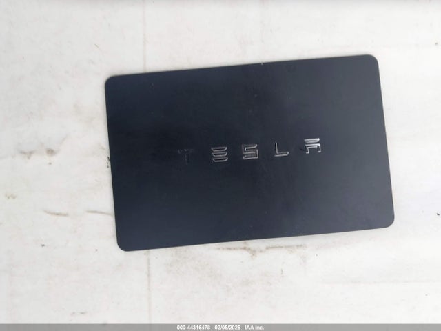 2021 TESLA MODEL Y 5YJYGDEE0MF068168 Photo 10