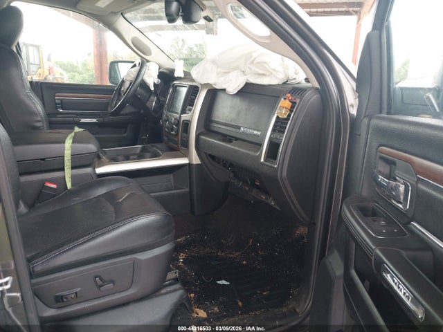 2017 RAM 2500 3C6UR5KL1HG502171 Photo 4